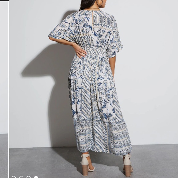 Vici Shoreside Maxi Dress - Picture 4 of 5